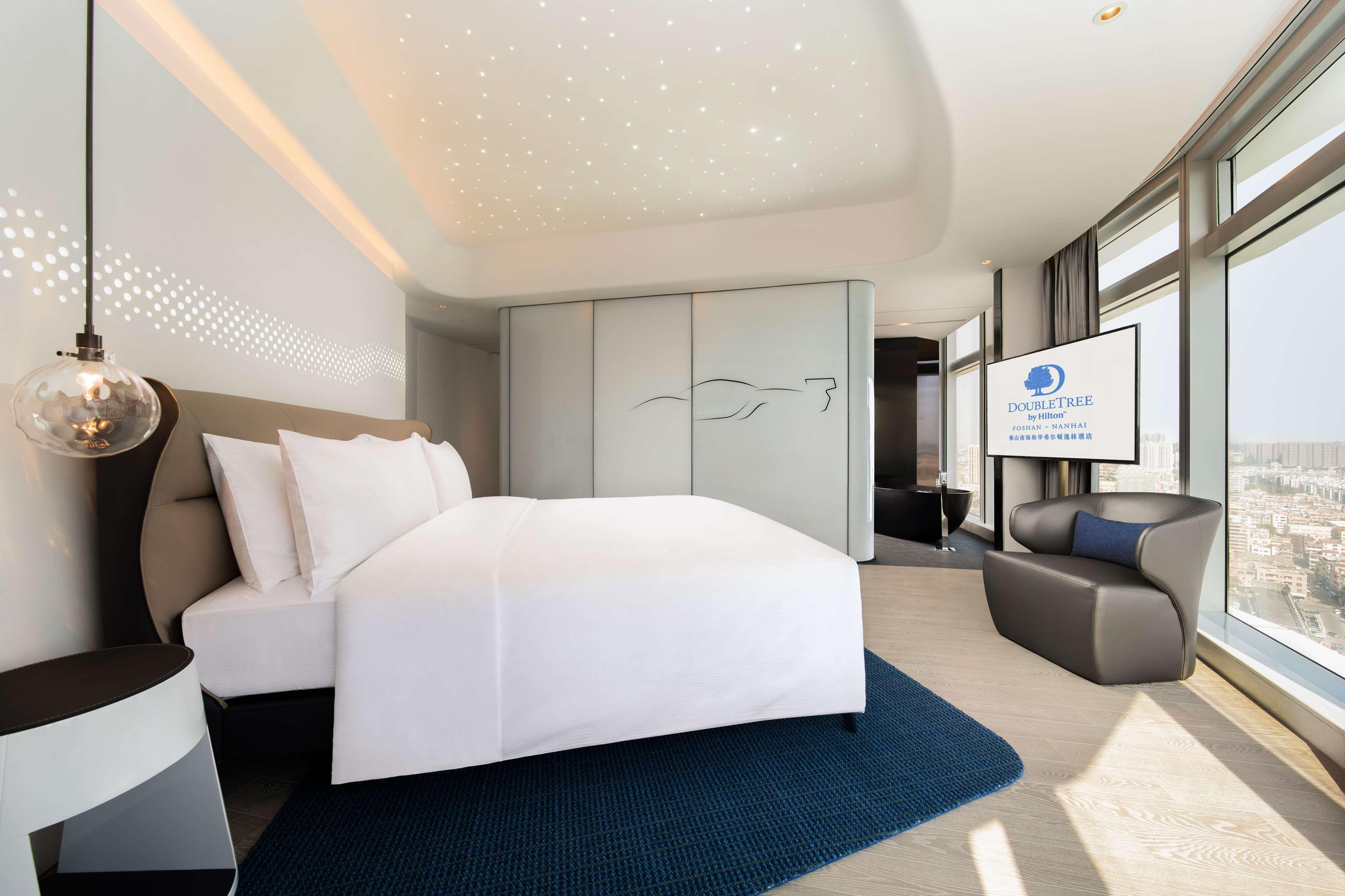 Doubletree By Hilton Foshan Nanhai-Free Canton Fair Shuttle Bus Zewnętrze zdjęcie